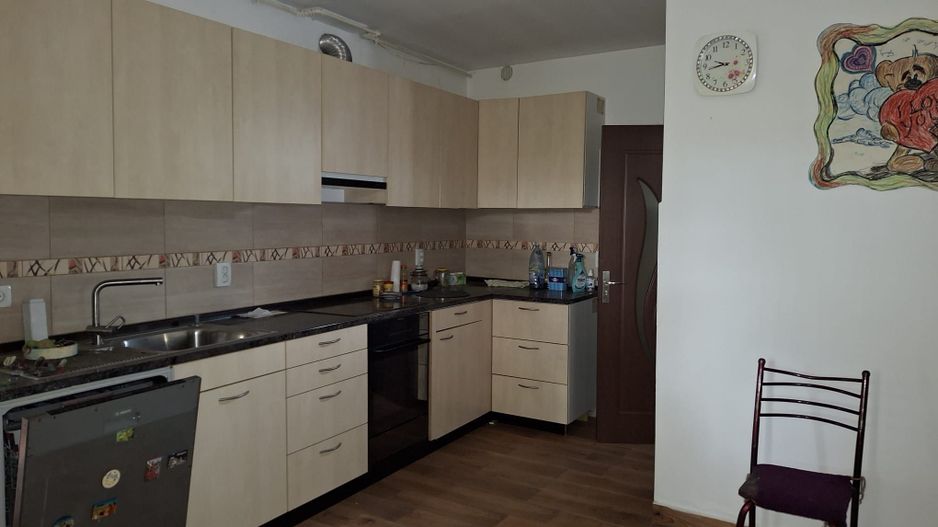 Casa cu 15 camere de vanzare in Bazna, Sibiu ( azil, pensiune) - Poză 8