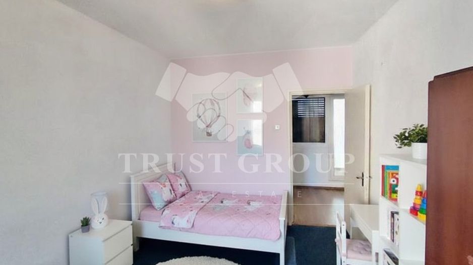 Apartament 3 camere Titulescu-Banu Manta | Imobil 1978 | Vedere spate - Poză 4