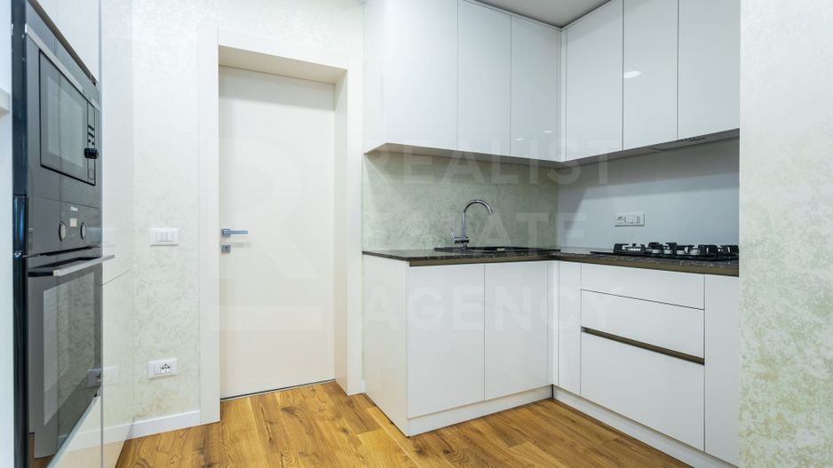 Chirie, apartament, 1 odaie + living, str. Liviu Deleanu, Buiucani - Poză 6