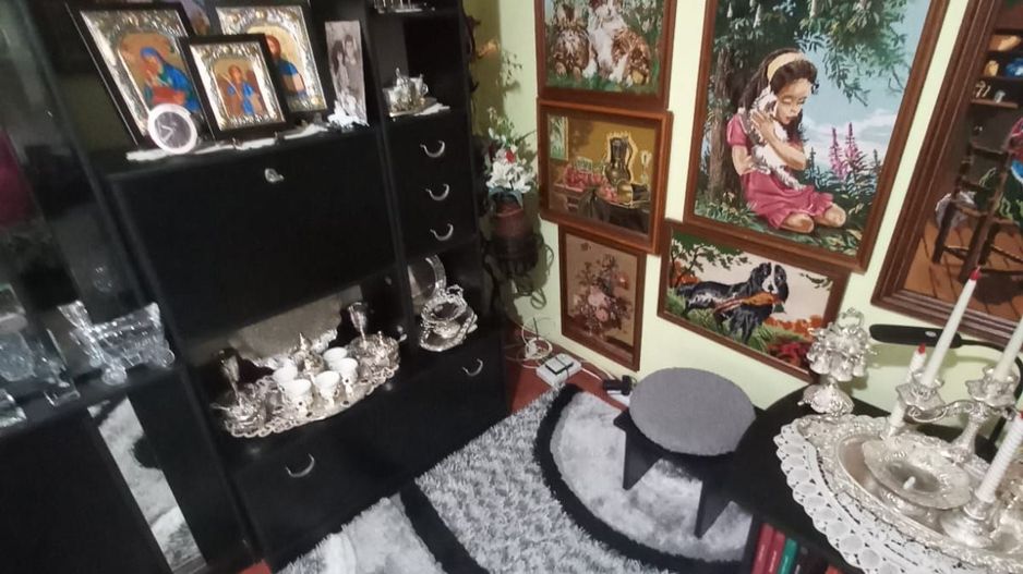 vand apartament cu o camera zona Crihala, parter cu terasa - Poză 7