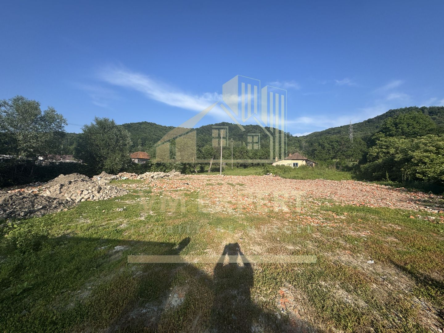 TEREN INTRAVILAN 3296 MP CAMPULUNG ARGEȘ - Poză 9