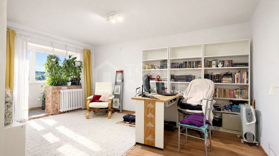 Apartament 2 camere,  decomandat,  zona Primăverii,  Mănăștur - Poză 1