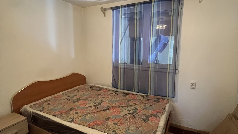 vand casa in Schela,gaz la poarta - Poză 9