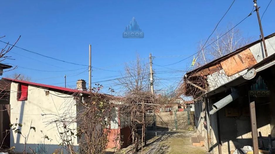 De Vânzare - Casă, Strada Griviței - Poză 19