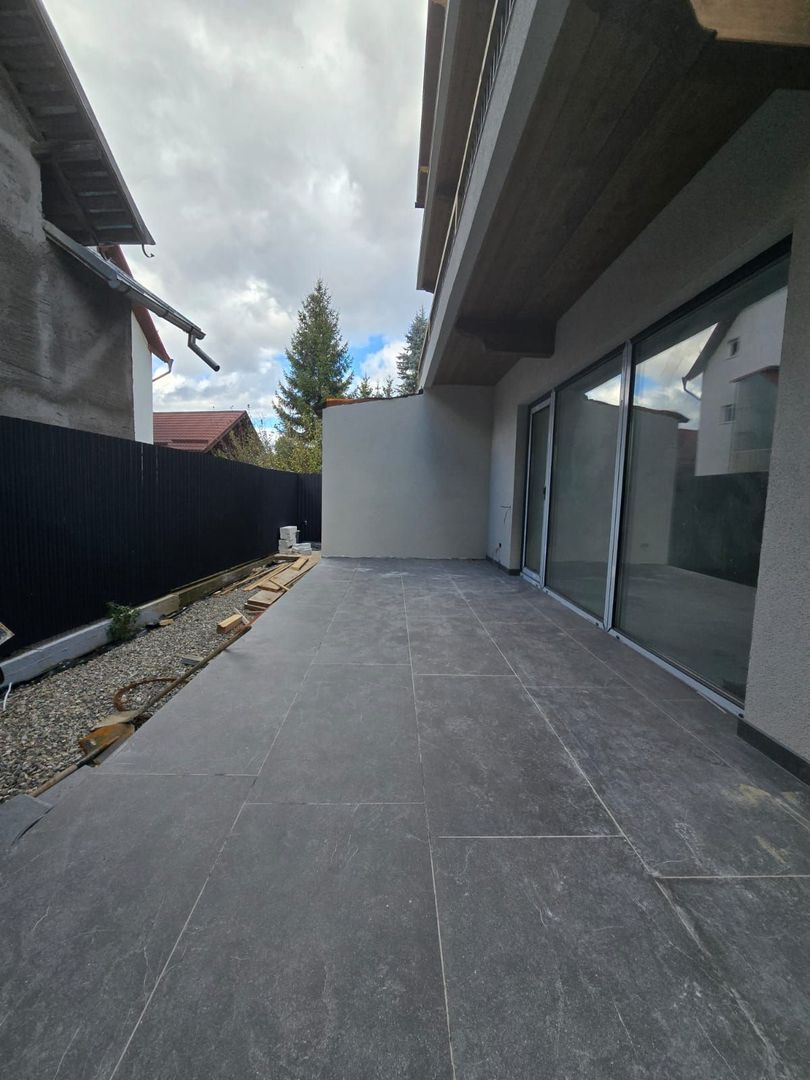 Apartament  cu 2 camere 49,35 mp + 21,35 mp terasele + loc de parcare - Busteni - Poză 5