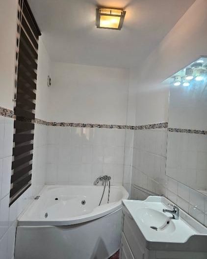 BRASADAS inchiriaza vila RENOVATA Unirii - Poză 9