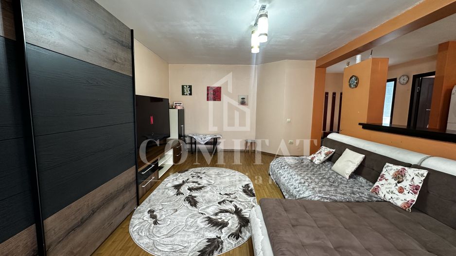 Apartament 2 camere | Loc de parcare | Zona Str Florilor - Poză 2