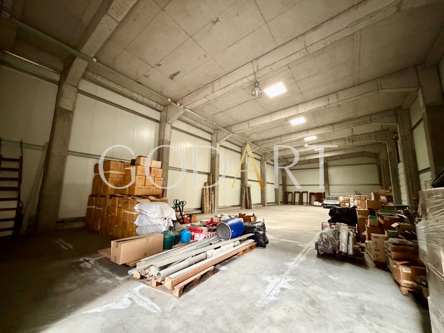 Proprietate industrială de vânzare Otopeni | Hala | Birouri - Poză 8