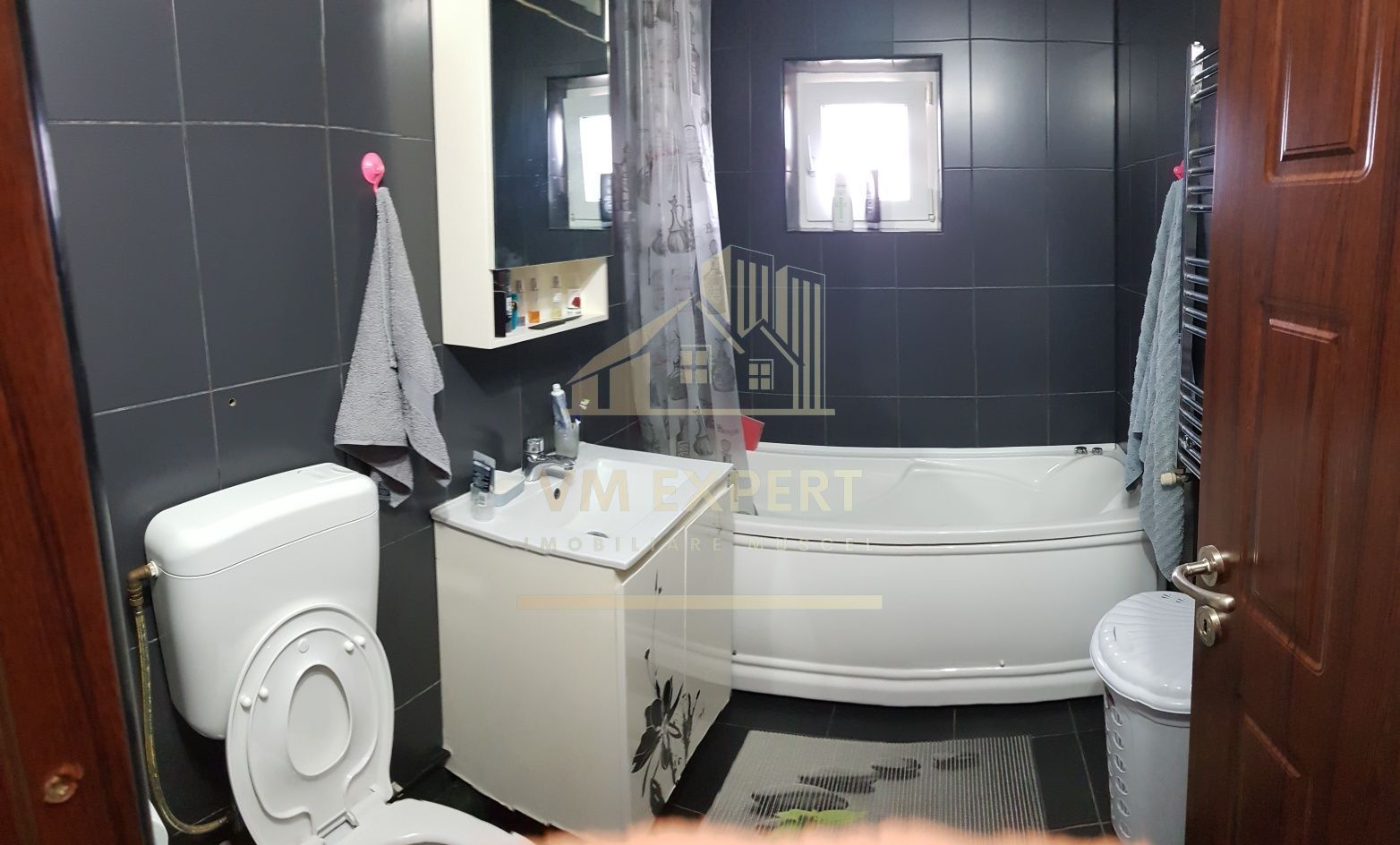 APARTAMENT 3 CAMERE ETAJ 4 TERASA  ZONA GRUI VILE CAMPULUNG - Poză 20