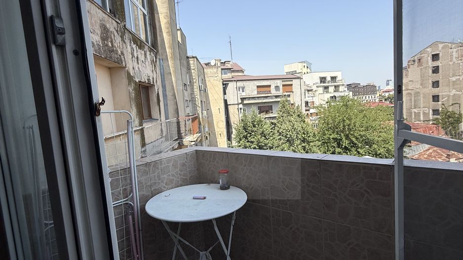 Cismigiu | Apartament cu 2 balcoane – acces din sufragerie si dormitor - Poză 11