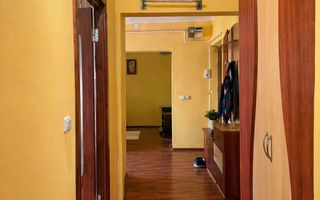 De vanzare apartament cu 4 camere, Dunarea Mall, 95.000 euro - Poză 3