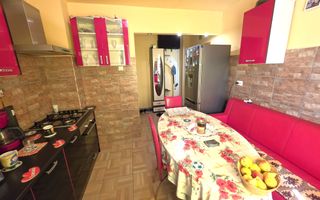 Apartament 2 camere, 56 mp utili, etaj 2, mobilat, utilat, Cetate - Poză 2