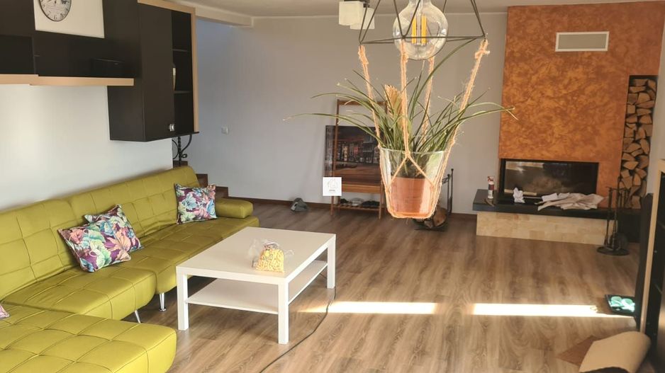 Refugiu la munte - casă cu 3070 mp teren și vedere spre Vârful Rânca - Poză 10