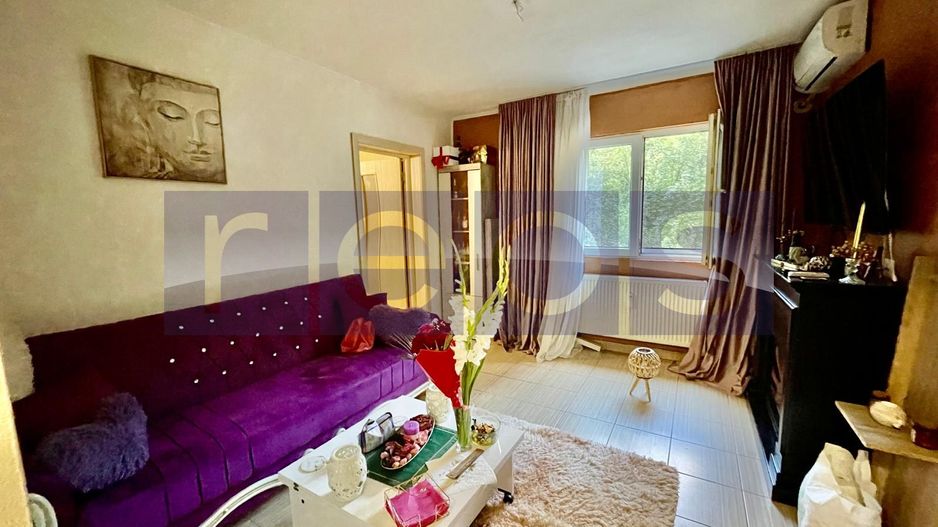 VANZARE APARTAMENT 2 CAMERE 35MP TRAPEZULUI METROU 1 DECEMBRIE 1918 - Poză 1