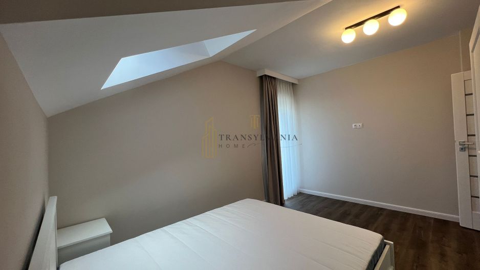 Apartament 3 camere, modern, suprafata generoasa - Poză 12