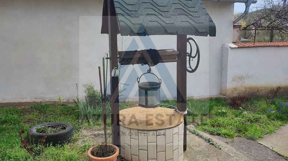 Casa 4 camere 2 bai garaj inchis pivnita si teren 740 mp in Seica Mica - Poză 20