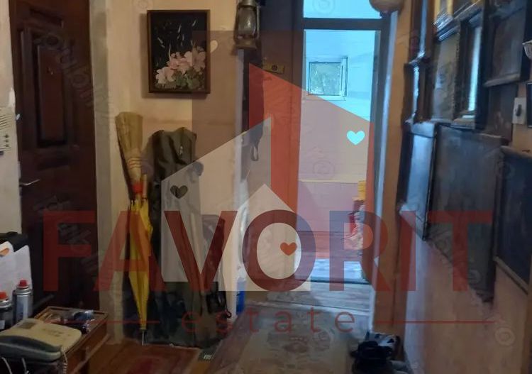 Cu centrala proprie. Boxa. Bloc izolat - Poză 1