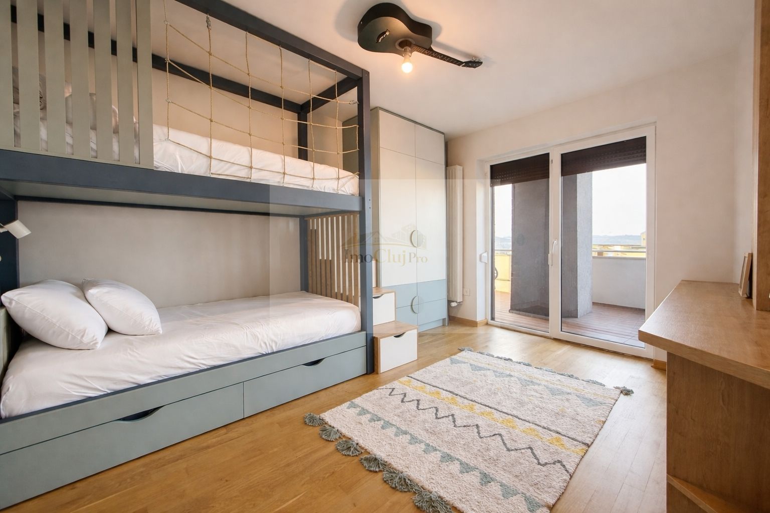 Vanzare 4 camere  + terasă 105 mp, view panoramic, Bună Ziua - Poză 8