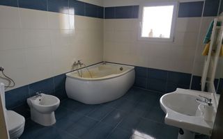 Vanzare apartament cu 3 camere, zona(General), sup. 98 mp, pret 125000 - Poză 6