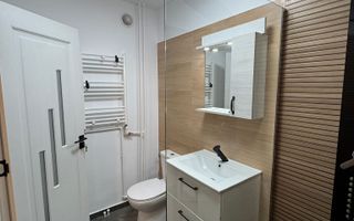 Studio Lujerului-Virtutii ( 1 minut tramvai- 8 minute metrou ) - Poză 12