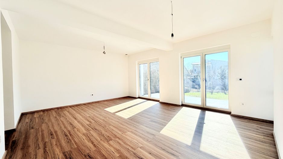 Casa parter prima închiriere – liniste si acces rapid spre centru - Poză 2