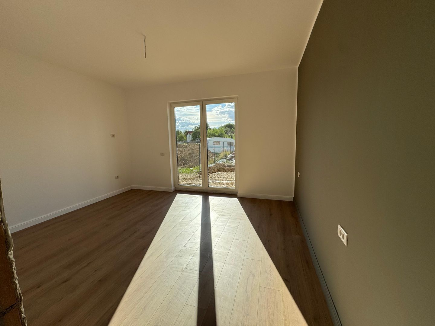 COMISION 0 | Apartament 3 camere| Parter |78 mp + Grădină| Zona Plopi - Poză 5