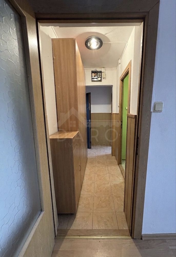 - Apartament 3 Camere - Cartier Dâmbu Pietros - pret negociabil - Poză 2