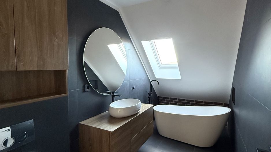 Apartament 3 Camere Mansarda  Str. Cetatii Floresti - Poză 10