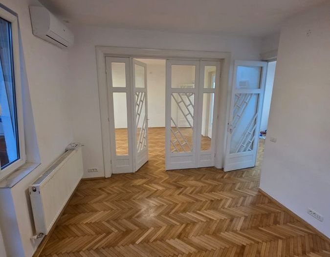 Închiriere 3 camere Unirii, Coposu, etaj 2, centrala, 100 mp, pretabil Birou - Poză 4