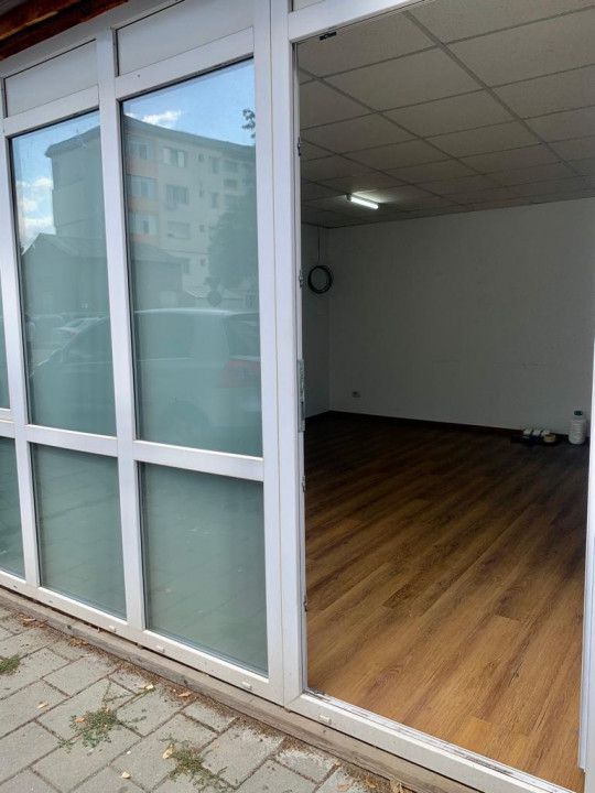 Inchiriere Spatiu Comercial/Birouri Exercitiu - Poză 4