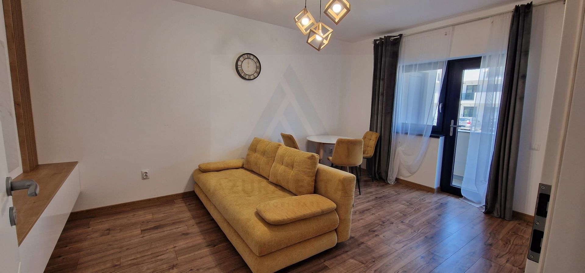 Apartament premium 2 camere balcon generos si parcare pe Dna Stanca - Poză 1