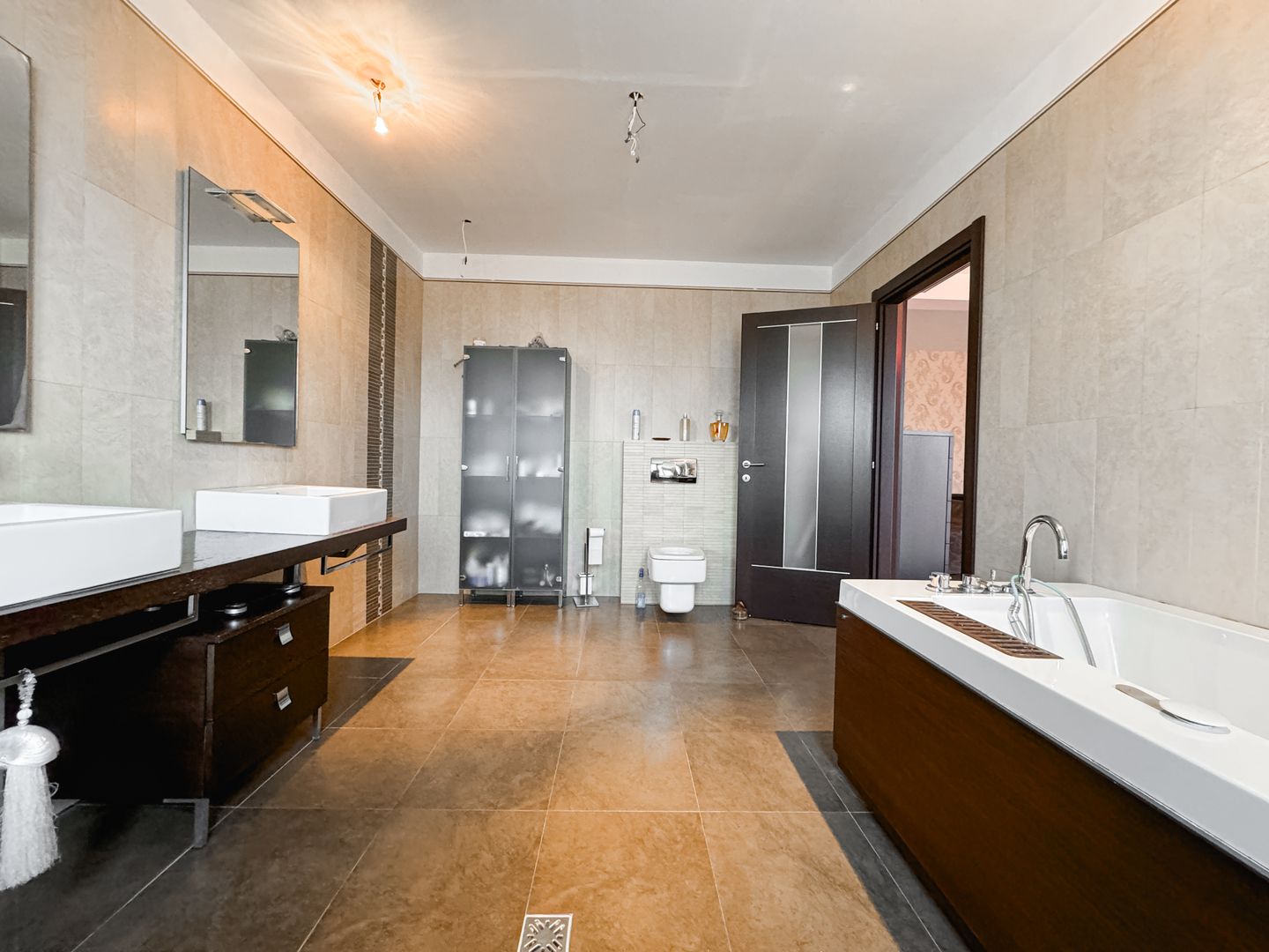 Vilă Individuală Premium | 11 Camere | Zona Pipera - Iancu Nicolae - Poză 23