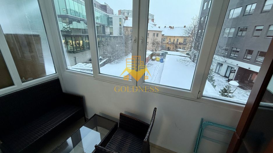 o camera decomandata, balcon Zona Centrala, Piata Mihai Viteazu - Poză 6