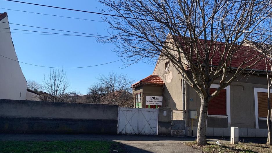 Teren intravilan 1000 mp in Lipovei - Poză 4