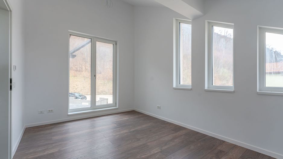 Casa individuala compusa din 4 camere in Bunloc, Sacele - Poză 16