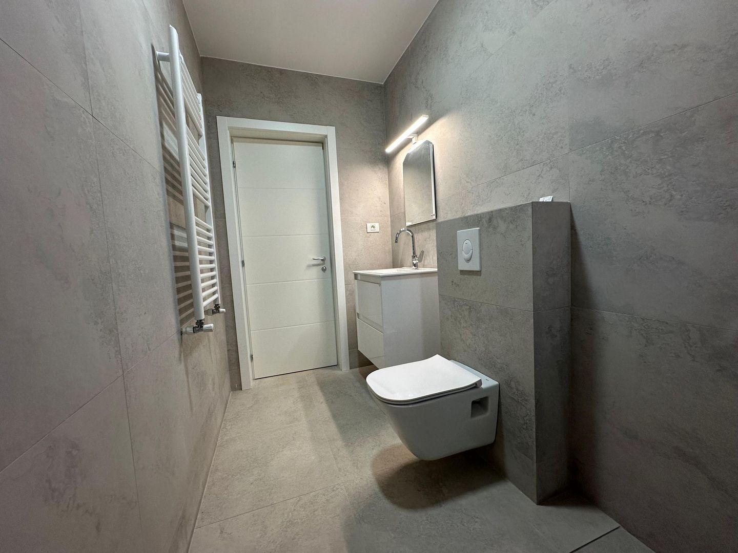 Casa moderna cu mansarda |de inchiriat | Voluntari - Poză 17