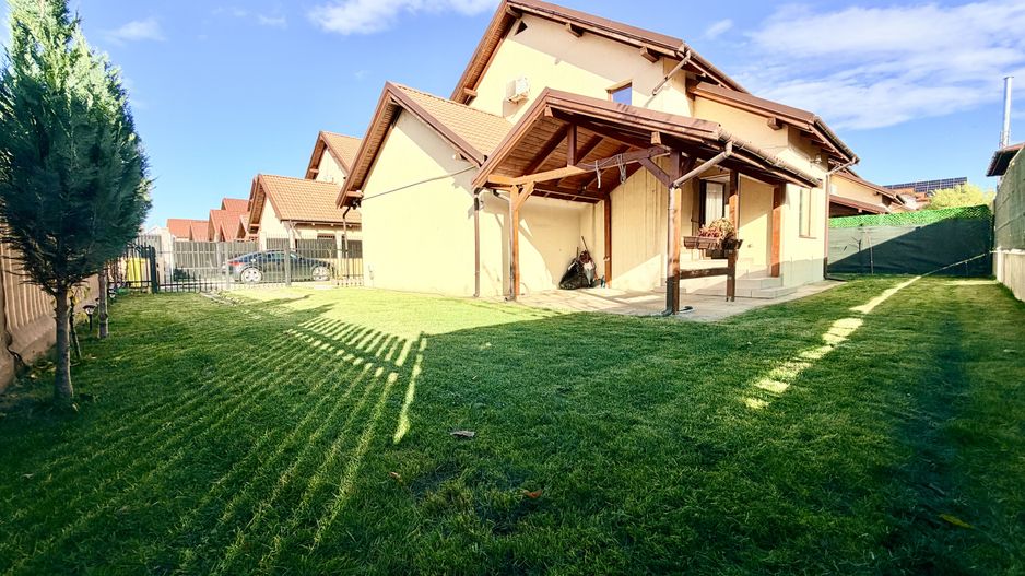 De vânzare – Casă individuală P+M în Dumbrăvița - Poză 1