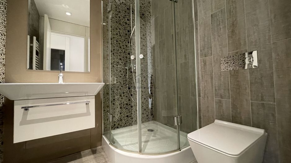 APARTAMENT CU 4 DORMITOARE DEOSEBIT LA INCHIRIERE LANGA PARC KISELEFF - Poză 18