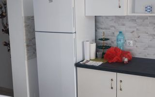 Apartament cu 3 camere în Florești, zona Peny . - Poză 2