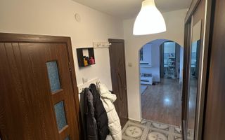 Apartament cu 3 camere în Zona 1Decembrie - Poză 4