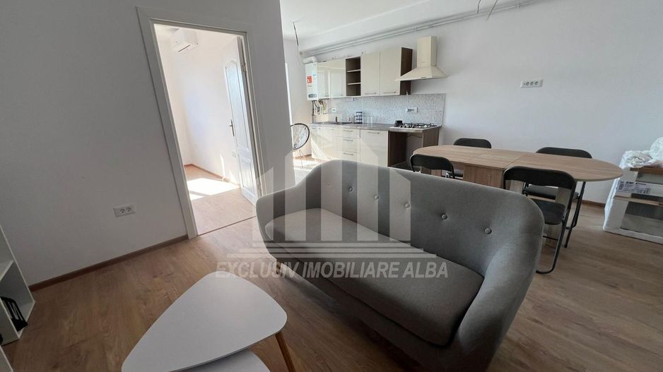 Apartament cu 2 camere, Cetate, Bloc Nou - Poză 4