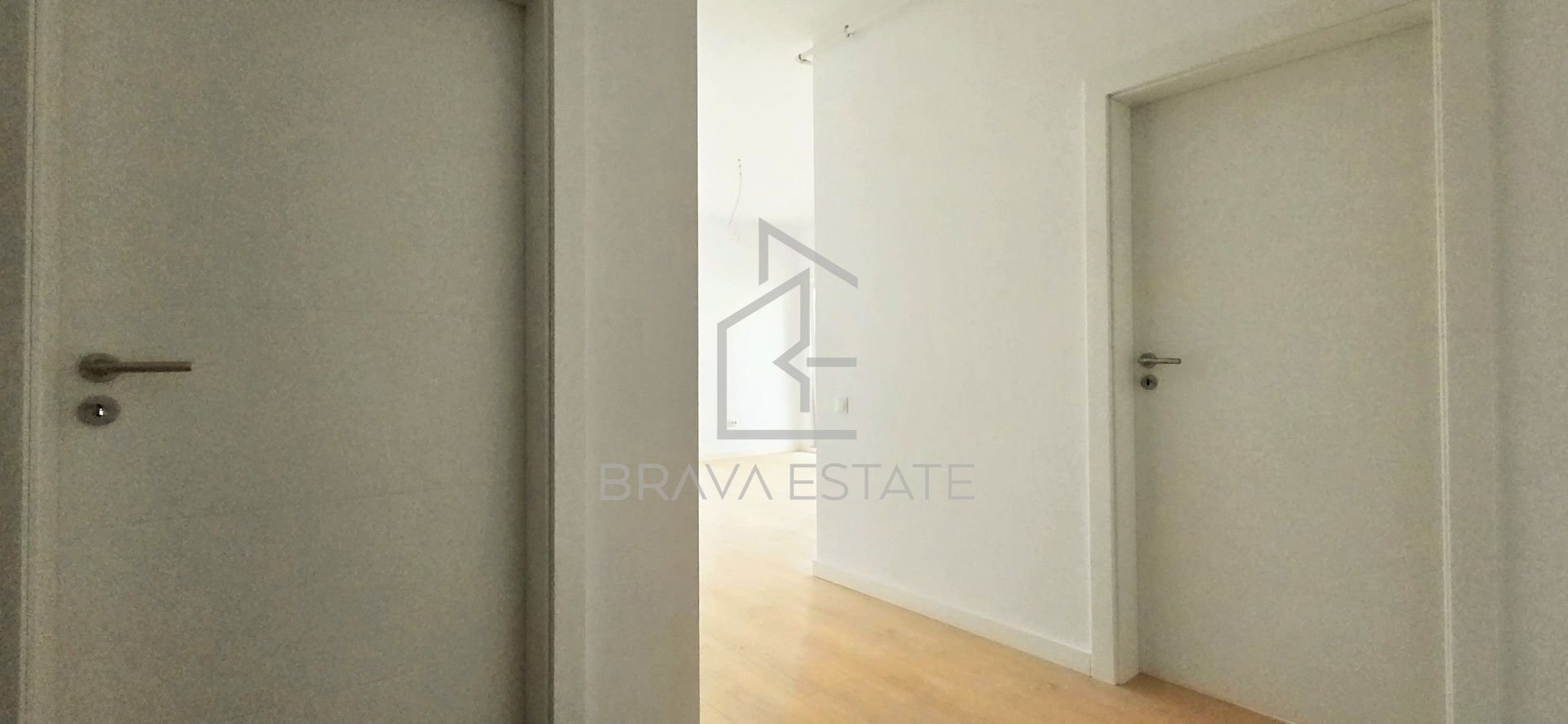 Apartament 3 camere, terasa, garaj subteran, zona Eroilor, Florești - Poză 6