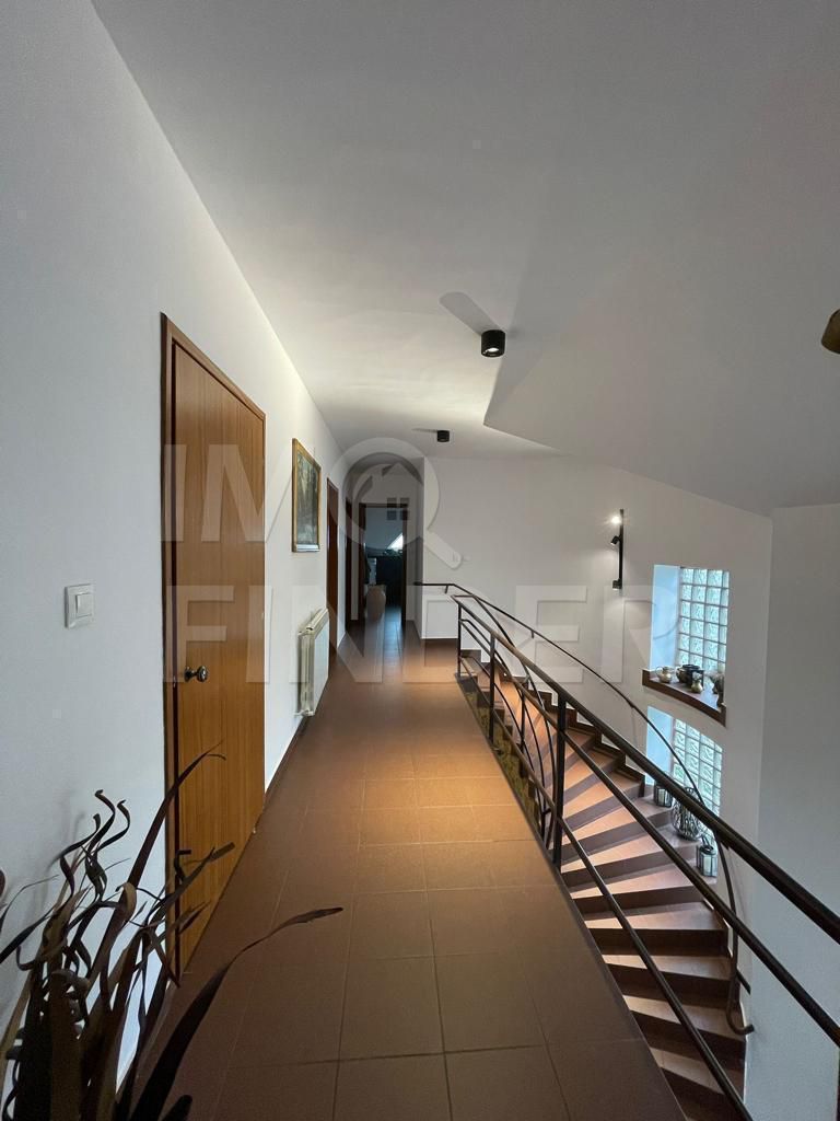 Vânzare casă Gheorgheni,  293 mp utili, 500 mp teren - Poză 8