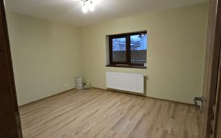 Casă de închiriat 4 camere, P+M, zona Granit, la strada . - Poză 4