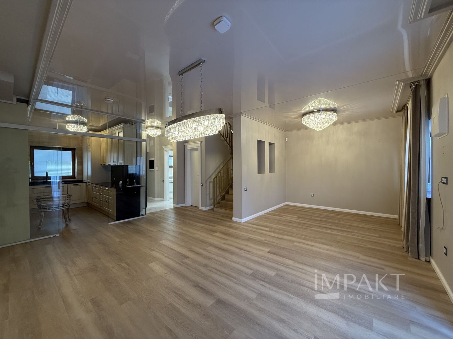 Cvadruplex  4 camere cu garaj in cartierul Buna Ziua ! - Poză 10