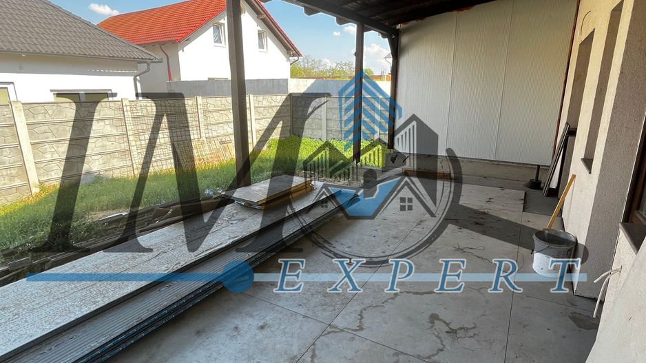 Casa semi finalizată de vânzare in Lancram - Poză 1