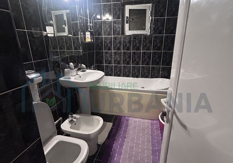 Inchiriez apartament 3 cam Frumoasa - Poză 7