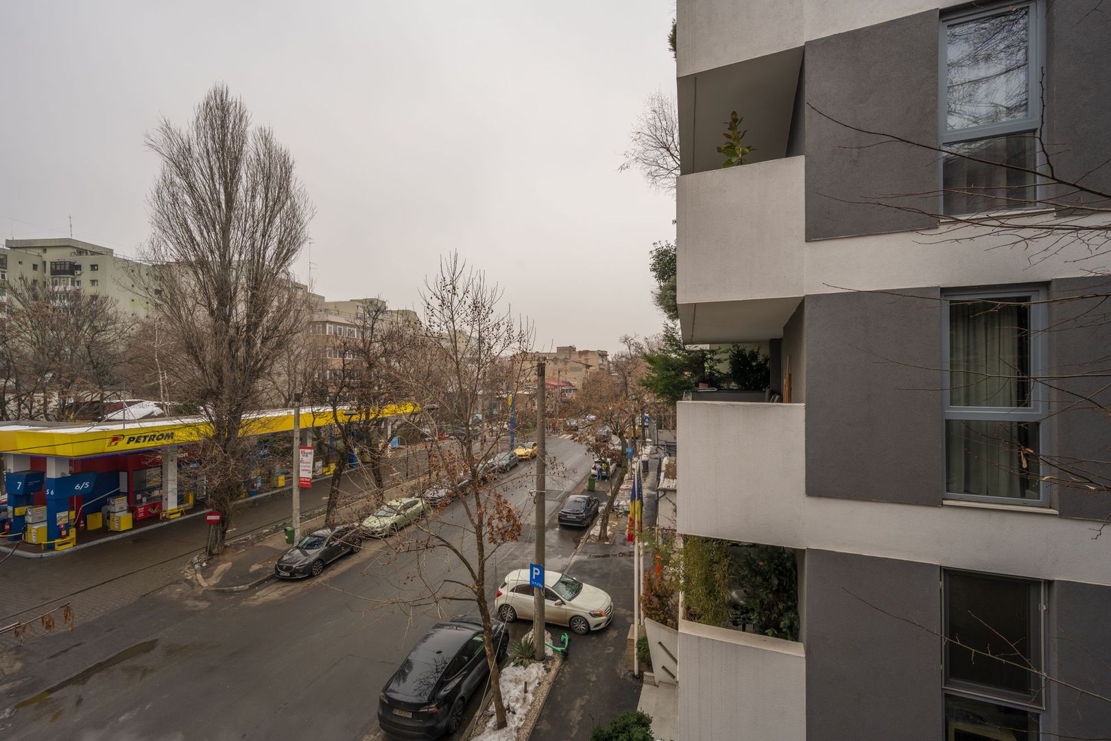 2 Apartamente  in Vila 5 Cam Metrou Basarab Gara de Nord - Poză 21