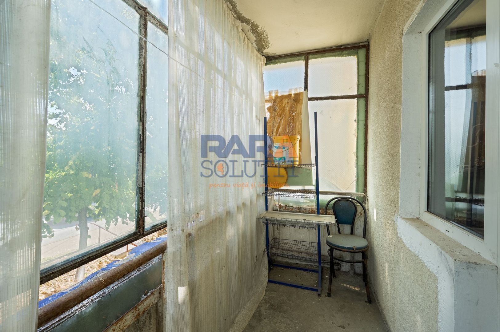 3 camere decomandat, etaj 1, două balcoane - Poză 8