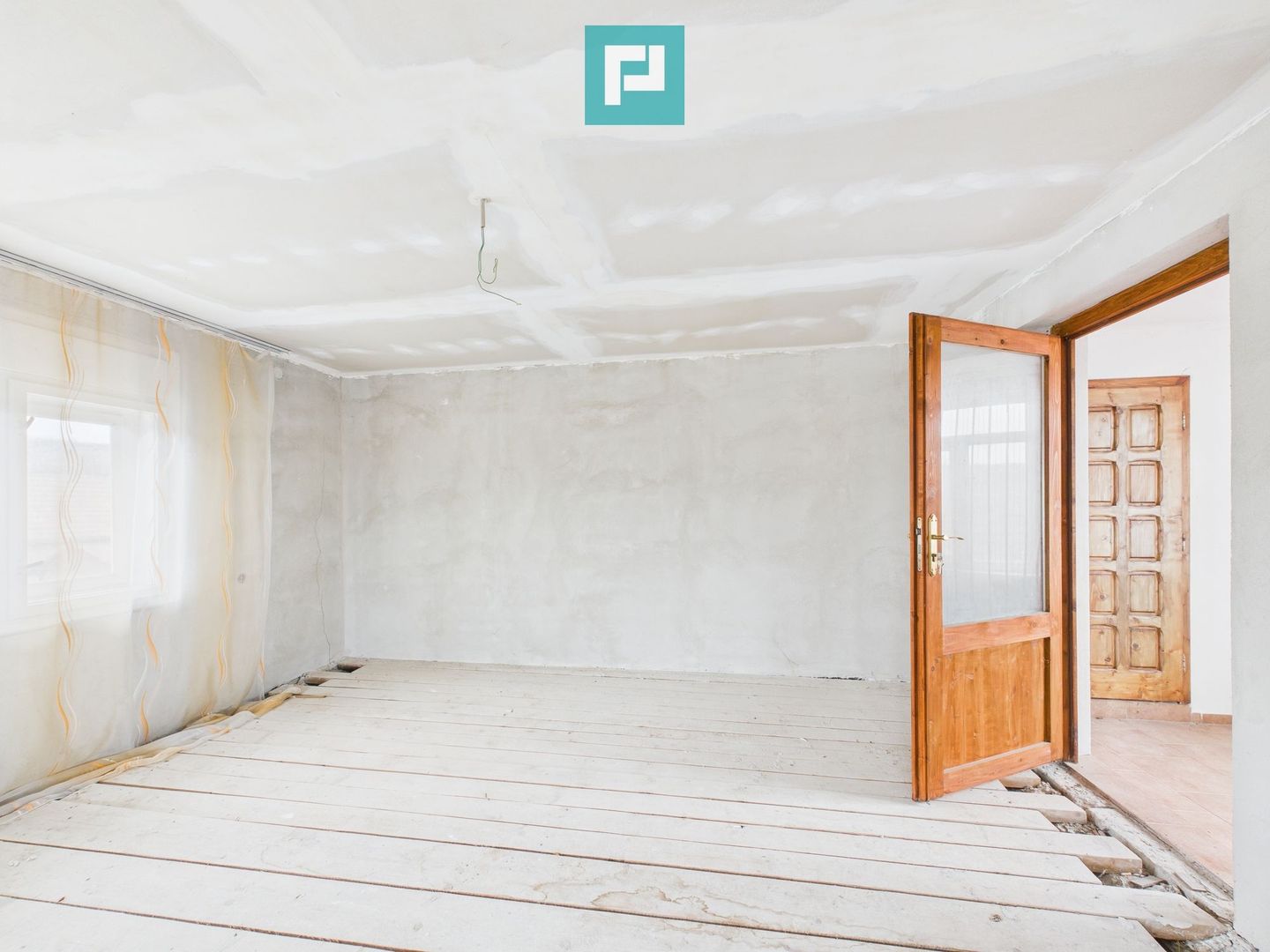 Casă modernă P+1, cu magazin, lângă orașul Sebiș - Poză 31